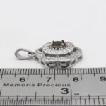 گردنبند الکساندریت الماس تراش نقره زنانه طرح نرگس - Image 2