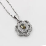 گردنبند الکساندریت الماس تراش نقره زنانه طرح نرگس - Image 3