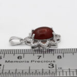 گردنبند نقره زنانه طرح خضرا با سنگ گارنت - Image 2