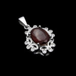 گردنبند نقره زنانه طرح سیما با سنگ گارنت الماس تراش - Image 4