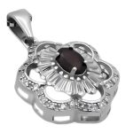 گردنبند نقره زنانه با سنگ گارنت الماس تراش طرح نرگس