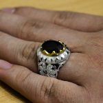 انگشتر گارنت الماس تراش فاخر دست ساز نقره مردانه طرح شهرخ - Image 4