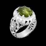 انگشتر فاخر دست ساز زبرجد الماس تراش نقره مردانه طرح شهداد