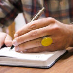 انگشتر شرف الشمس نقره مردانه طرح دورطلایی فاخر یزدان + حکاکی - Image 6