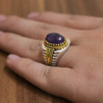 انگشتر آمیتیست نقره مردانه طرح دور طلایی آزرم - Image 2