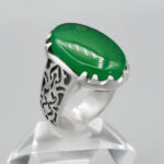 انگشتر عقیق سبز نقره مردانه طرح ماهان + حکاکی سوره یاسین - Image 3