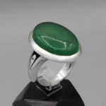 انگشتر مردانه عقیق سبز طرح هامان + حکاکی اسماء الهی - Image 2