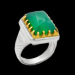 انگشتر عقیق سبز نقره مردانه طرح دورطلایی هومن