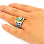 انگشتر فیروزه نیشابوری نقره دست ساز مردانه طرح فاخر ماهیانا - Image 3