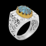 انگشتر فیروزه نیشابوری نقره دست ساز مردانه طرح دور طلایی هاکان