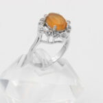 انگشتر عقیق سرخ یمنی نقره زنانه طرح مهتاب - Image 3