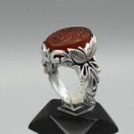 انگشتر عقیق سرخ نقره مردانه طرح دور طلایی "اَلمُلکُ لِلّه" - Image 4