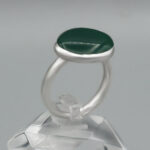 انگشتر عقیق سبز نقره مردانه و زنانه طرح صابر + حرز امام جواد (ع) + تربت امام حسین (ع) - Image 2