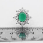 انگشتر عقیق سبز نقره زنانه طرح افسانه - Image 2