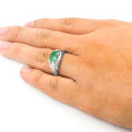 انگشتر زمرد زامبیا الماس تراش نقره مردانه دست ساز طرح فاخر شاهان - Image 2