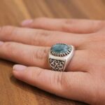 انگشتر زمرد الماس تراش نقره مردانه طرح وهاب - Image 4