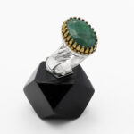 انگشتر زمرد نقره مردانه طرح دورطلایی سیاوش - Image 4