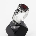 انگشتر گارنت الماس تراش نقره مردانه طرح حمد - Image 3