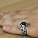 انگشتر گارنت نقره مردانه طرح زانیار - Image 4