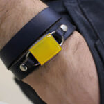 دستبند شرف الشمس چرم طبیعی نقره طرح کامل + حکاکی + حرز امام جواد (ع)