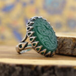 انگشتر عقیق سبز نقره مردانه طرح اشکی "جانم حسن (ع)" - Image 2