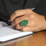 انگشتر عقیق سبز نقره مردانه طرح اشکی "جانم حسن (ع)" - Image 3