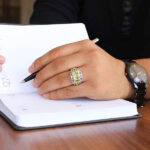 انگشتر زبرجد الماس تراش نقره دست ساز مردانه طرح دور طلایی پاشان - Image 5