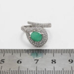 انگشتر زمرد زامبیا الماس تراش نقره زنانه طرح مسحور - Image 2