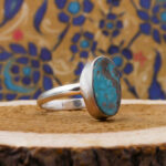 انگشتر فیروزه نیشابوری نقره دست ساز مردانه و زنانه طرح یاس بزرگ ۲ + حرز امام جواد (ع) - Image 4