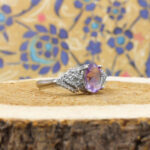 انگشتر آمیتیست الماس تراش نقره زنانه طرح مقدسه - Image 2