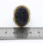 انگشتر عقیق مشکی نقره مردانه طرح دور طلایی "یا قاضی الحاجات" - Image 4