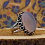 انگشتر عقیق کبود نقره مردانه طرح مشکان - Image 4