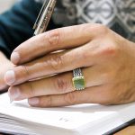 انگشتر یشم نقره مردانه طرح دور طلایی آذرکیوان - Image 3