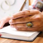 انگشتر عقیق سلیمانی نقره مردانه طرح آذرخش - Image 2