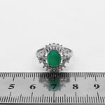 انگشتر عقیق سبز نقره زنانه طرح ماهپاره - Image 4