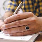 انگشتر عقیق مشکی نقره مردانه و زنانه طرح مشیر + حرز امام جواد (ع) - Image 3