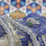 انگشتر زمرد الماس تراش نقره زنانه طرح ابتسام - Image 2