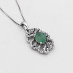 گردنبند زمرد الماس تراش نقره زنانه طرح آلاء - Image 2