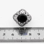 انگشتر عقیق مشکی نقره زنانه طرح پندار - Image 2