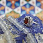 انگشتر گارنت الماس تراش نقره زنانه طرح پونه - Image 2