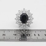 انگشتر یاقوت کبود الماس تراش نقره زنانه طرح رونیا - Image 4