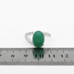 انگشتر عقیق سبز نقره زنانه طرح نوا - Image 4