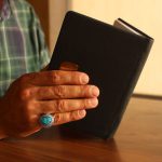 انگشتر فیروزه نیشابوری نقره مردانه دست ساز طرح فیلی - Image 3