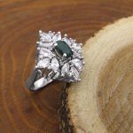 انگشتر زمرد الماس تراش نقره زنانه طرح انسیه - Image 2