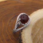 انگشتر عقیق سرخ نقره زنانه طرح شیده - Image 3