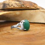 انگشتر عقیق سبز نقره زنانه طرح حیات - Image 2