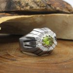 انگشتر زبرجد الماس تراش نقره مردانه دست ساز طرح سرمد + ۴ قطعه برلیان - Image 2