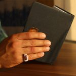 انگشتر گارنت الماس تراش نقره مردانه دست ساز طرح حاتم - Image 4