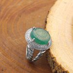 انگشتر عقیق سبز نقره زنانه طرح ثریا + حرز امام جواد (ع) + آیت الکرسی - Image 3