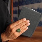 انگشتر عقیق سبز نقره مردانه طرح یا علی بن موسی الرضا + حرز امام جواد (ع) + آیت الکرسی - Image 3